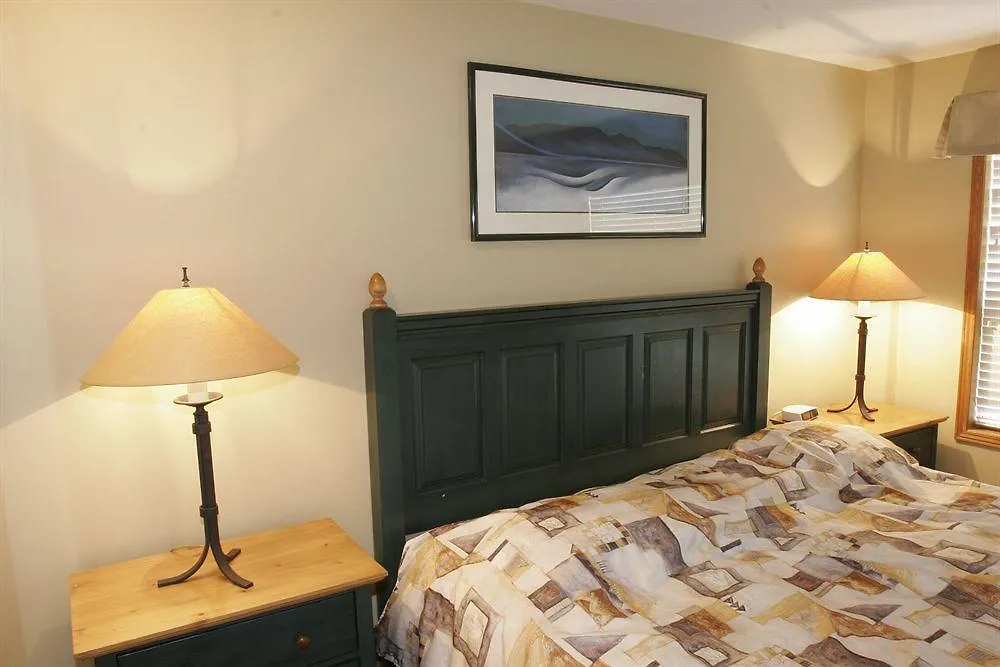 Marquise By Whistler Blackcomb Vacation Rentals 0*,